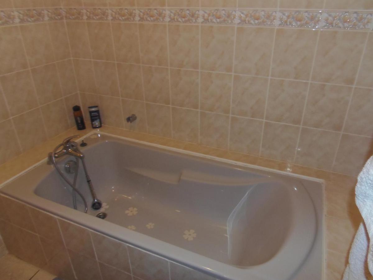 Maison Royan 3 Chambres Avec Salle D'Eau, Piscine Eksteriør bilde